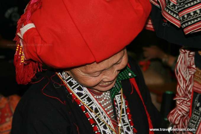 Beautiful smile of Red Dao woman 