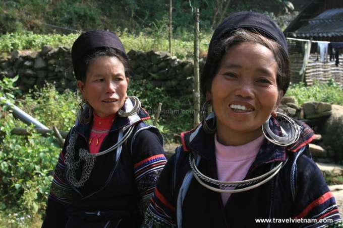 Ethnic women in Sapa