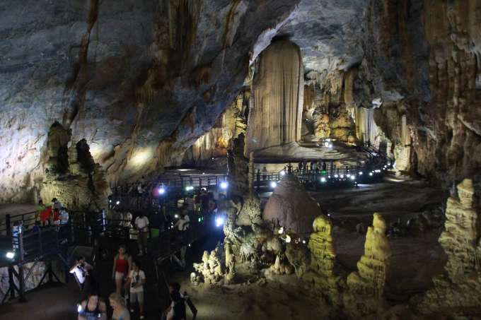 Tourists visting Paradise Cave