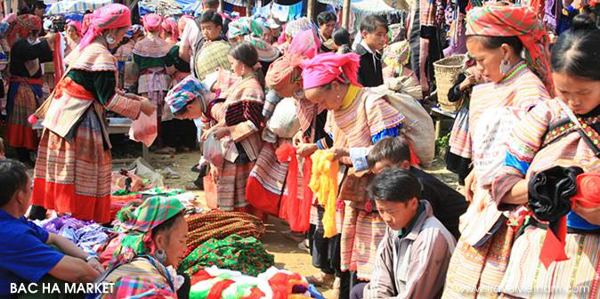 Bac-Ha-Market2