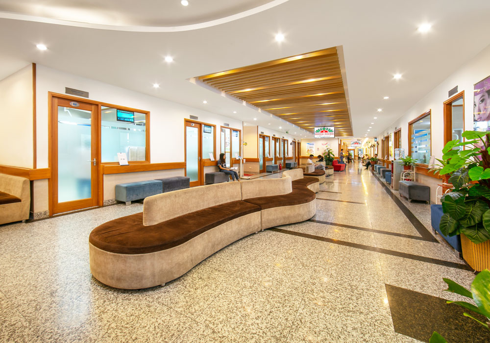interior shots of hong ngoc hospital