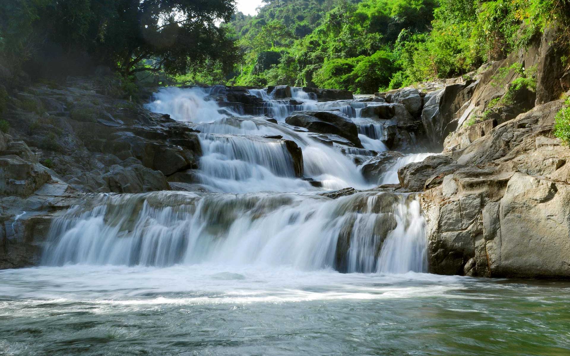 yang bay warterfalls fec43