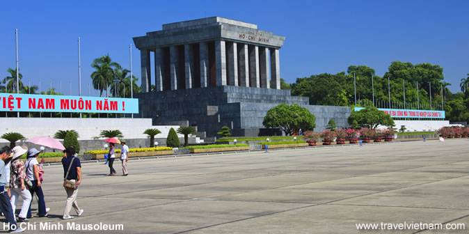 Hanoi-HCM-Mausoleum