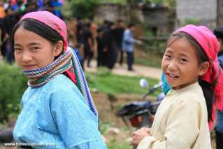 Kids in Ha Giang