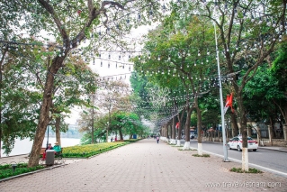 Walkway on Hoan Kiem lake shore