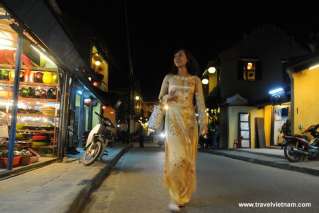 Hoi An Ancient Town in the evening