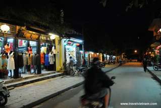 Hoi An Ancient Town in the evening
