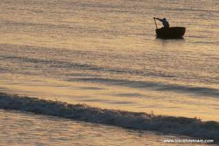 A fishing boat on the endless sea