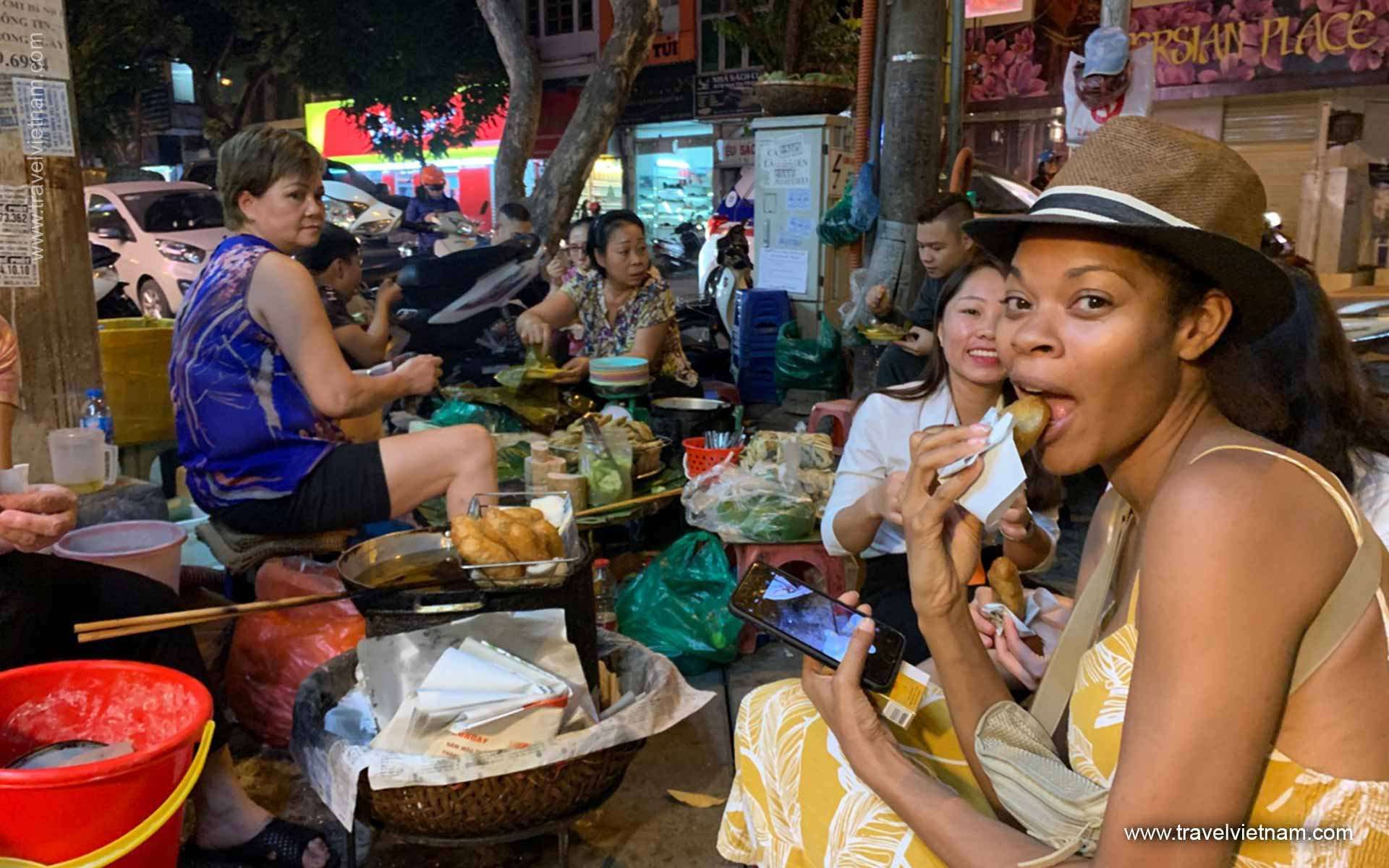 Taste street food in Hanoi
