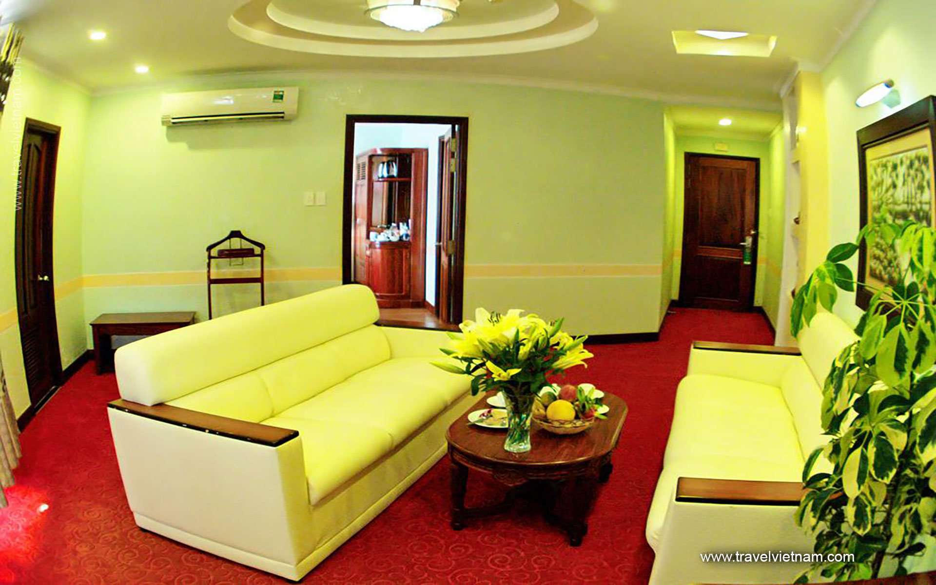 Ninh Kieu 2 - Hoa Binh Hotel 
