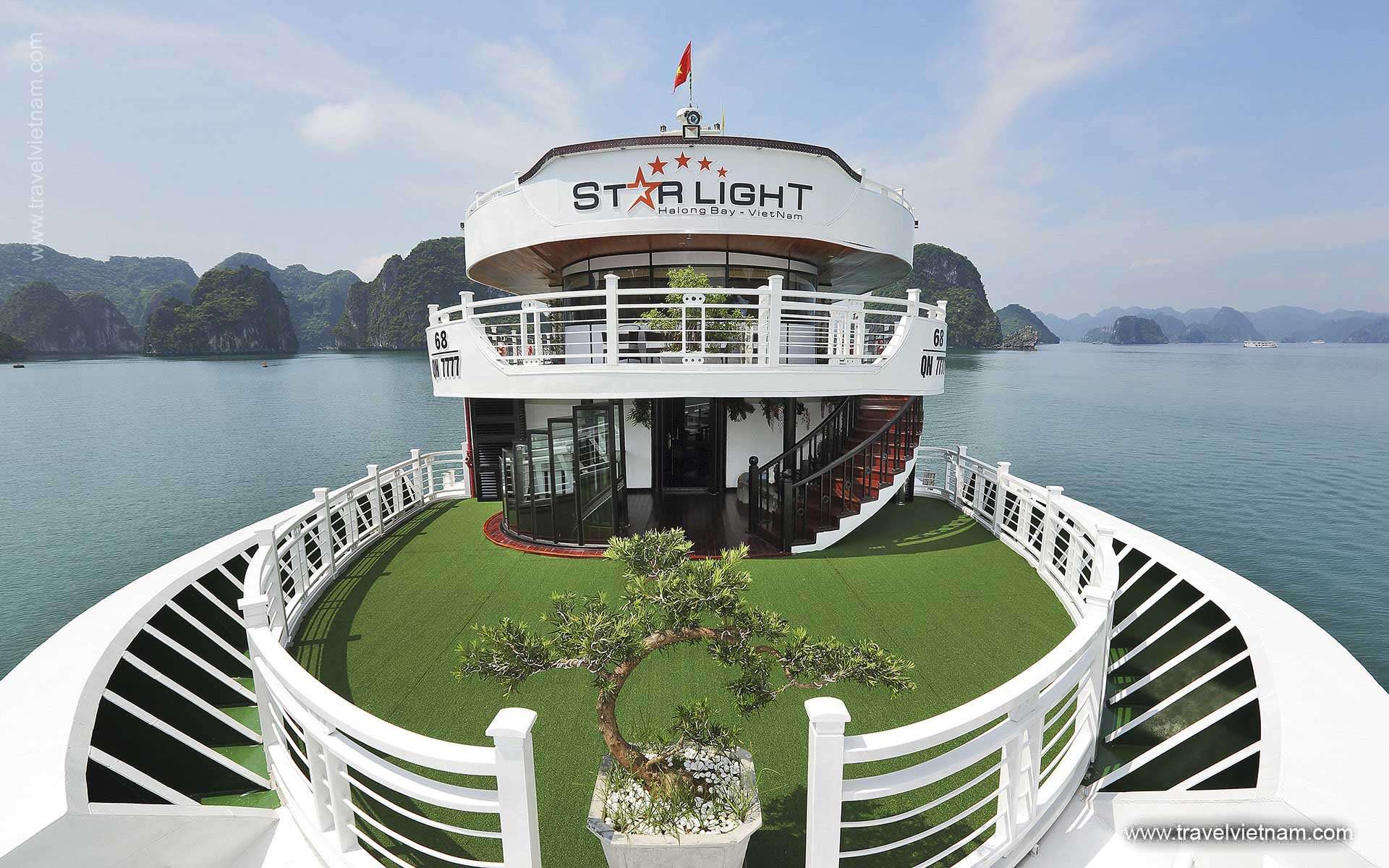 Starlight Cruises