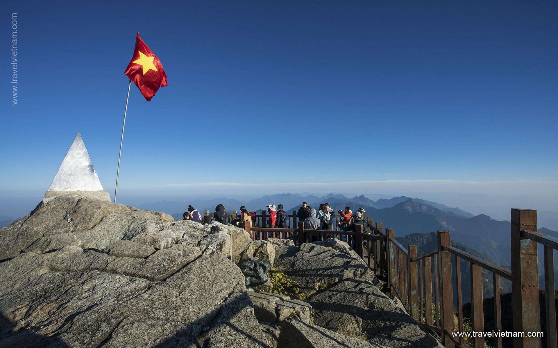 Trekking La Montagna Di Fansipang – 9 Giorni 8 Notti