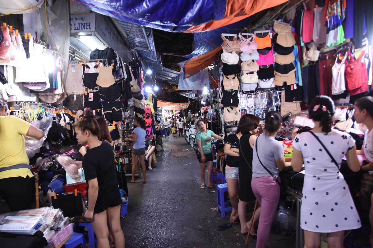 Vietnam's Night Markets: A Must-Visit for Any Traveler