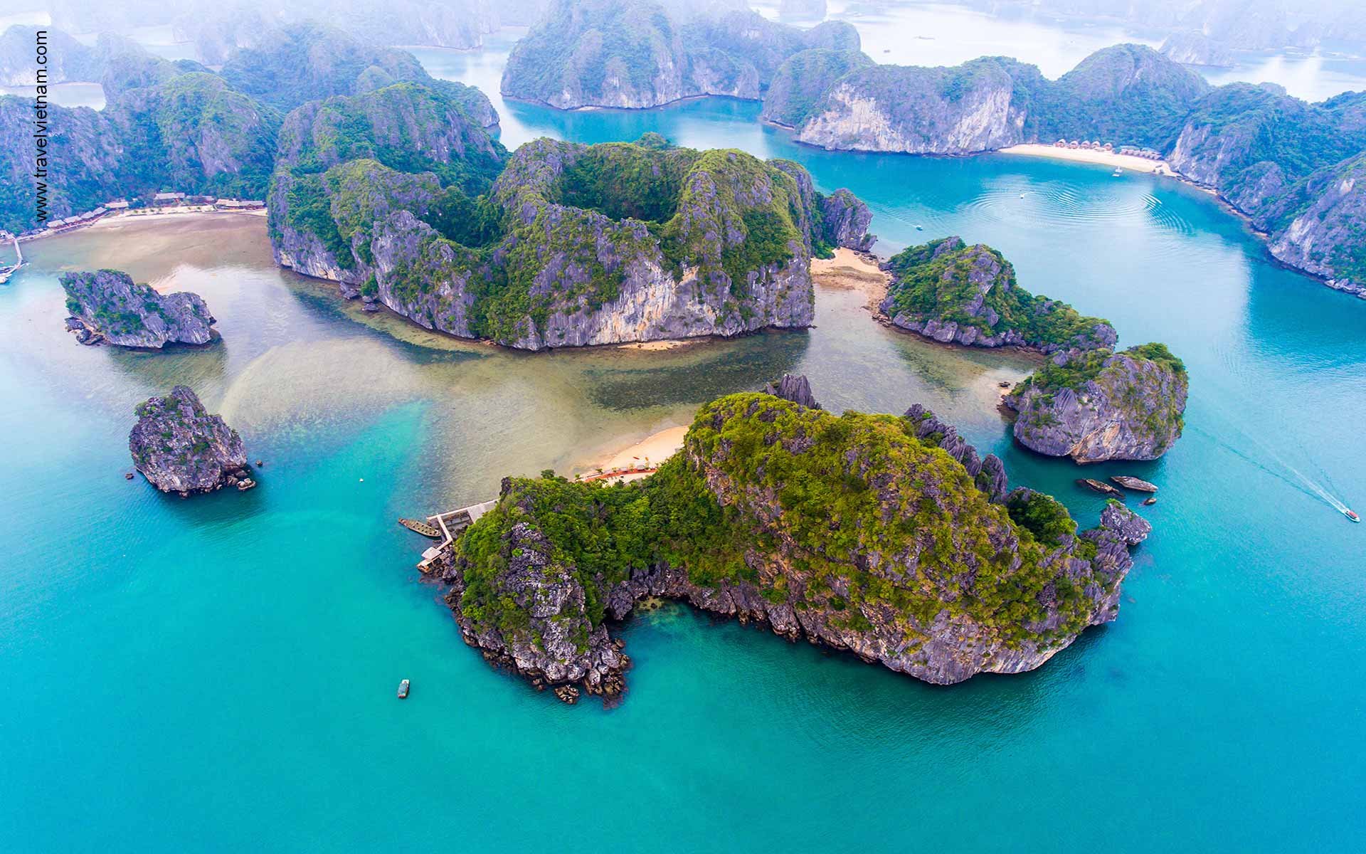 Cat Ba island