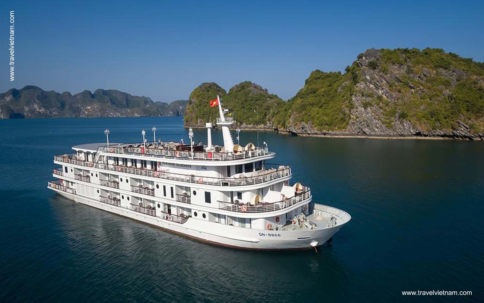 halong bay overnight cruise luxury