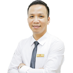 Mr. Alan Hoang - Travel Consultant