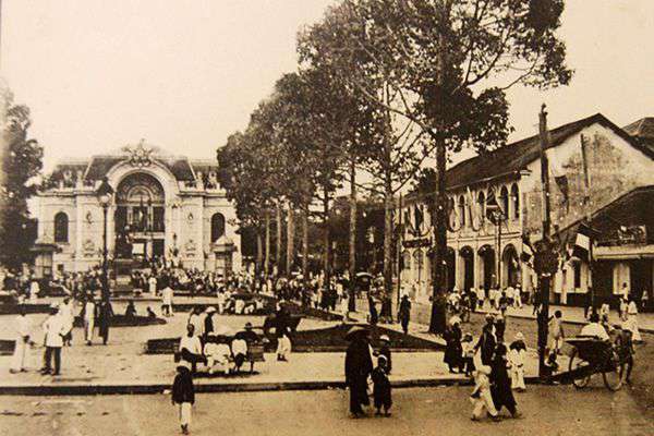 Saigon Opera House in the past